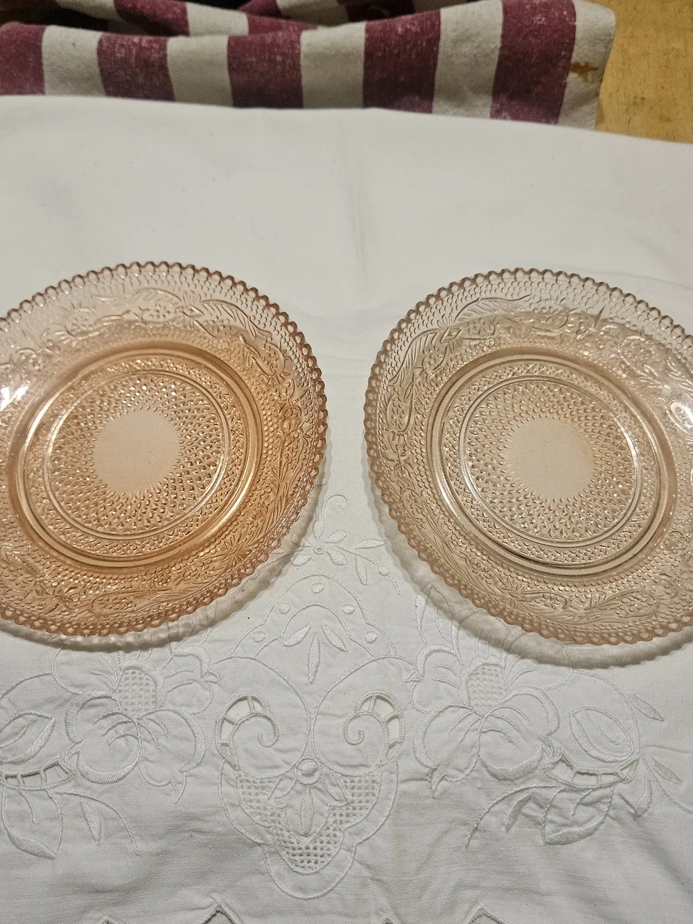 Trellis pattern produced by Indiana Glass 6 Inch Plates Set Of 2